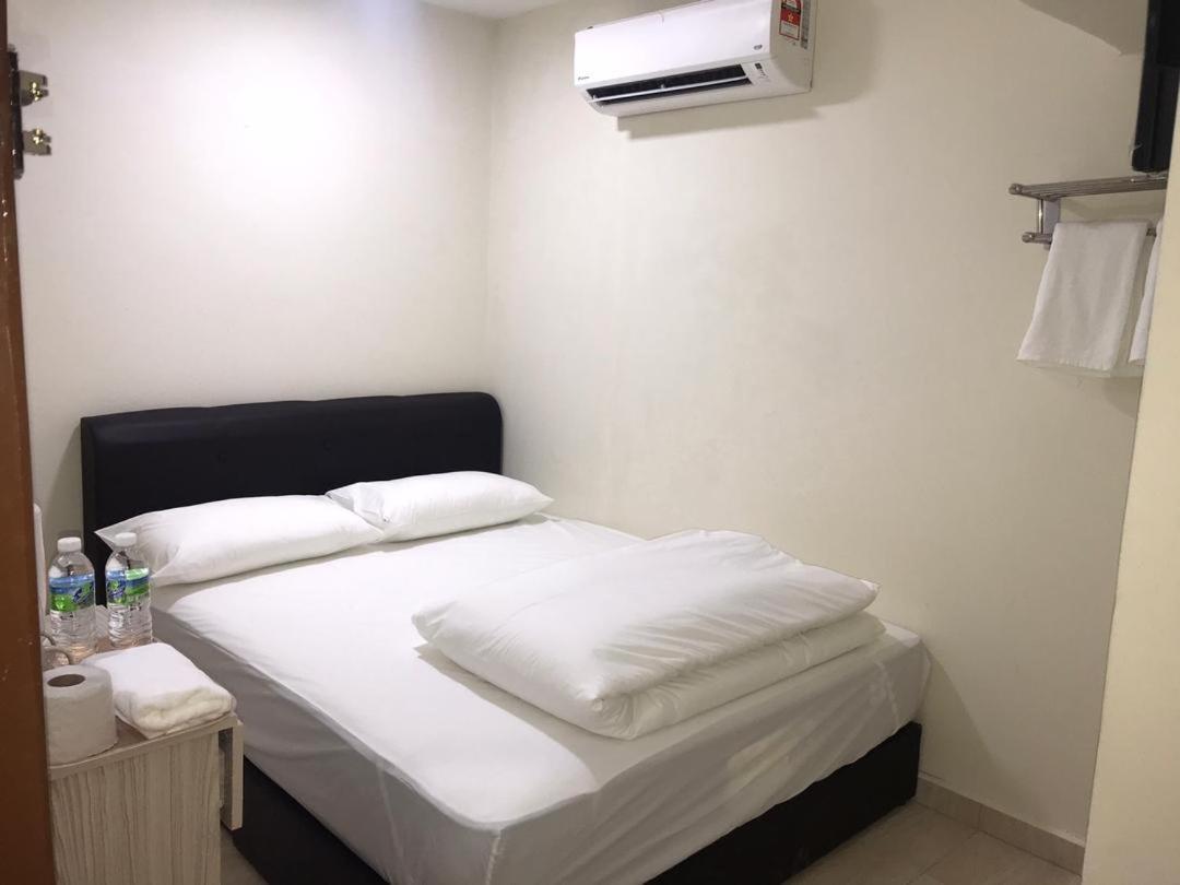Axlite Hotel Taiping Exterior foto